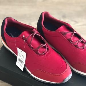 NWT Brand New Men’s Sneakers Shoes Red Orange size 10